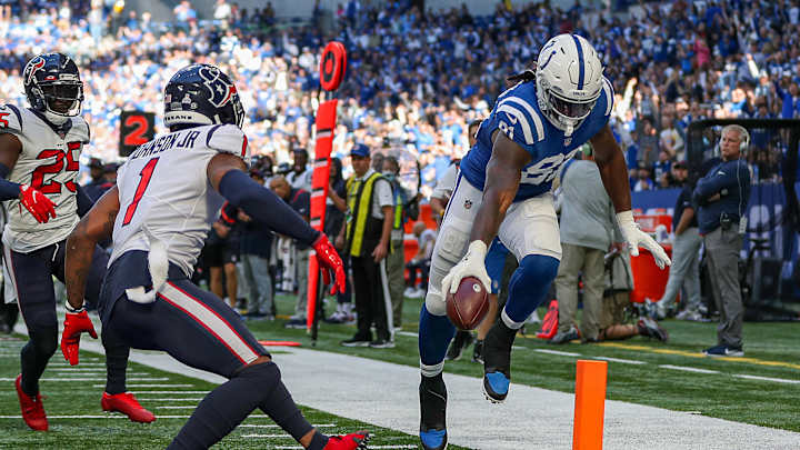 Colts' Offensive Staples: Hi Lo Crossers