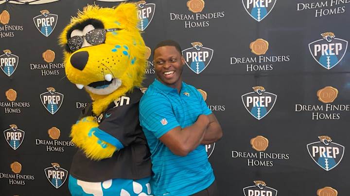 Jaguars’ Shaquille Quarterman Continues To Set Standard for Clay County Athletes