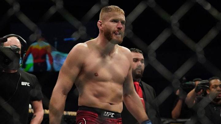 Jan Blachowicz Aims for Redemption vs. Aleksandar Rakic