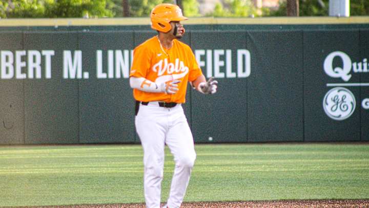 Updates, Score, Game Notes: No. 1 Tennessee vs. Mississippi State Series Finale