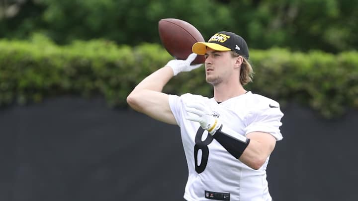 PFF Predicts Kenny Pickett Wins Steelers Starting Job