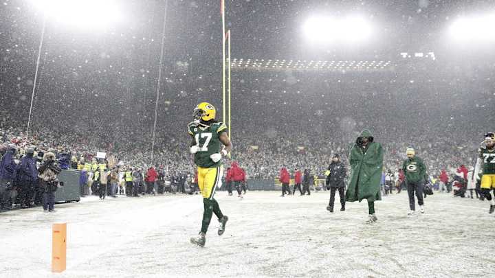 NFL World Reacts to the Raiders' Offseason