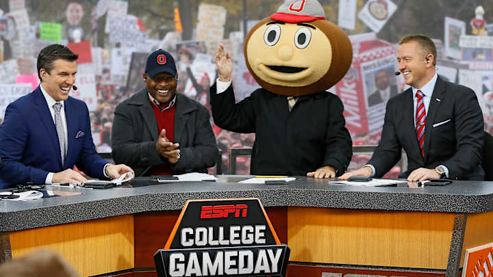 ESPN College GameDay announces football schedule for Week 1