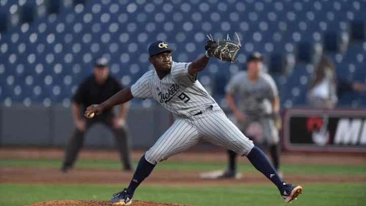 Georgia Tech Offense Leads the way in the win over Kent State Georgia Tech Offense Leads the way in the win over Kent State