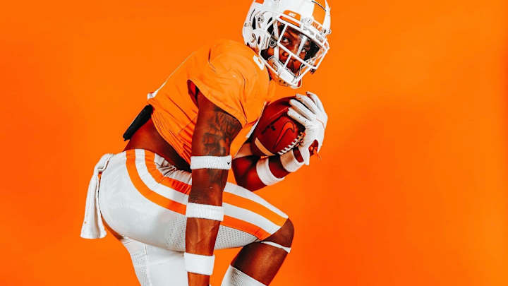 Tennessee Assistants Check on Running Back Target From Florida