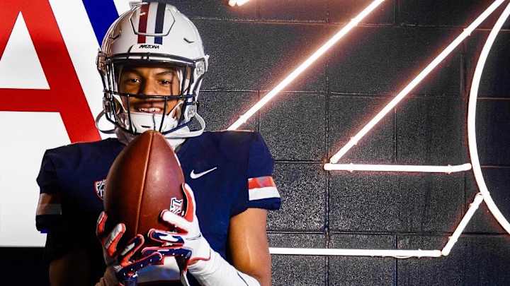 Huskies Offer Another Arizona DB, From Covington's Neighborhood