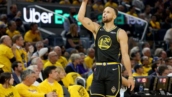 How Warriors' Offense Put Mavs Into Blender: Can Dallas Adjust Game 2?