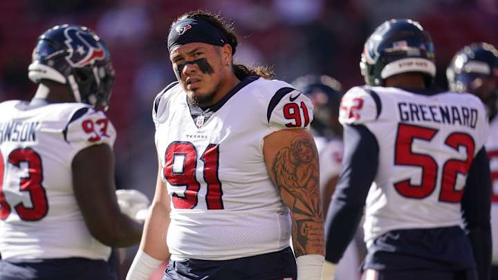 Houston Texans' Defense Excels, Offense and Special Teams Struggle vs. Browns Houston Texans' Defense Excels, Offense and Special Teams Struggle vs. Browns