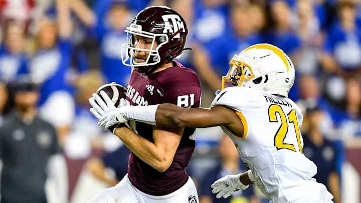 Texas A&M Transfer Wide Receiver Caleb Chapman Commits to Oregon Ducks
