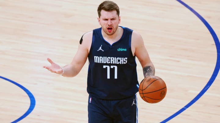 NBA Fines Mavericks for Third Time in Playoffs Over ‘Bench Decorum’ NBA Fines Mavericks for Third Time in Playoffs Over ‘Bench Decorum’