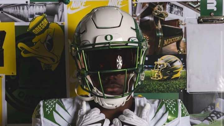 Mater Dei Catholic Linebacker Tre Edwards Names Top Four, Sets Commitment Date Mater Dei Catholic Linebacker Tre Edwards Names Top Four, Sets Commitment Date