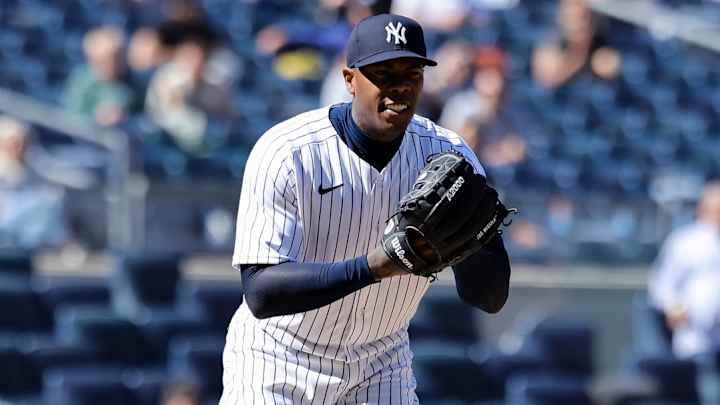 Yankees Place Aroldis Chapman on 15-Day IL