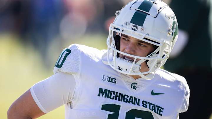 Michigan State quarterbacks: One thing I like, one thing I don't