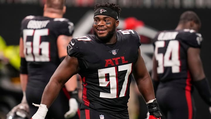 Falcons Final Roster 'Not In The Building', Atlanta Looking to Sign Free Agents?