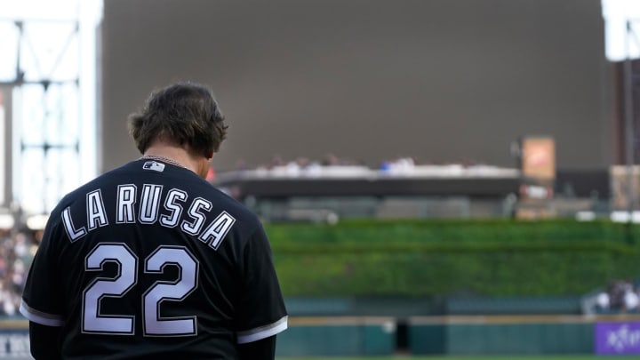 Chicago Sports Alliance Donates $300,000 to Robb School Memorial Fund, Sandy Hook Promise Foundation