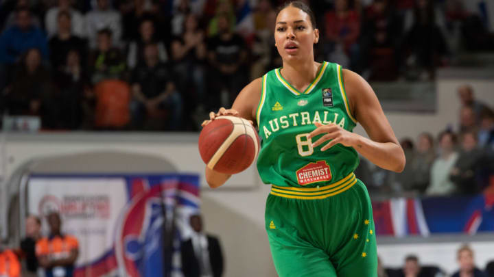 Report: WNBA Star Cambage Directed Racial Slur at Nigerian Players Prior to 2021 Olympics