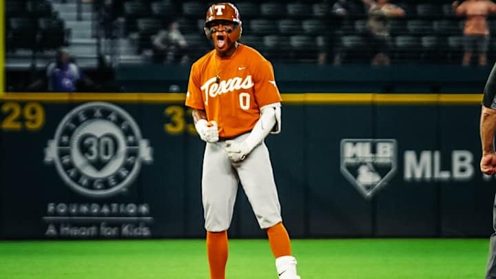 No. 19 Texas Beats Oklahoma State 9-2 to Advance to Big 12 Championship