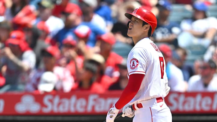 VIDEO: Angels' Shohei Ohtani Hits Two Home Runs in Wild 11-10 Loss v. Toronto Blue Jays VIDEO: Angels' Shohei Ohtani Hits Two Home Runs in Wild 11-10 Loss v. Toronto Blue Jays