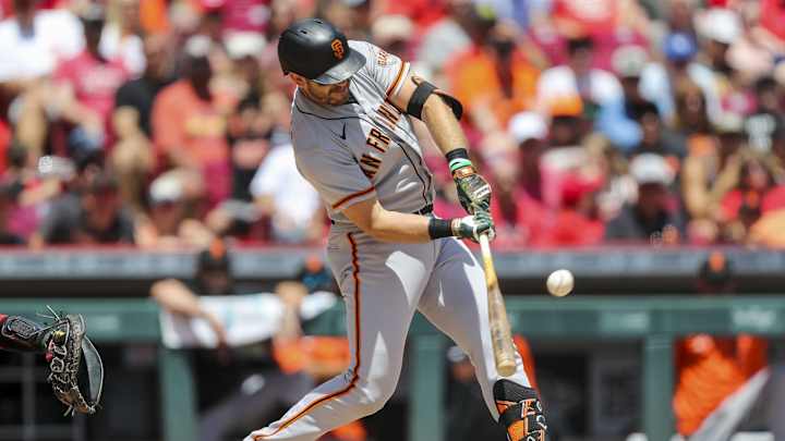 VIDEO: Giants' Evan Longoria Hits Go-Ahead Home Run in 6-4 Win Over Cincinnati Reds