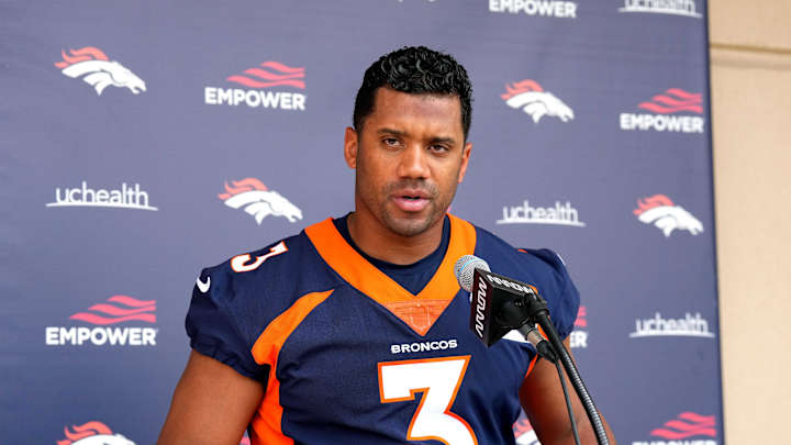 Broncos QB Russell Wilson: Opener at Seattle 'Has to be Non-Emotional'