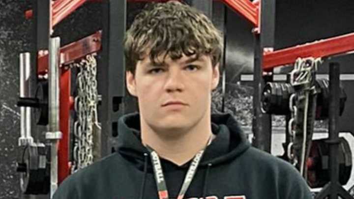 2023 OT Zachary Aamland Chooses Illinois