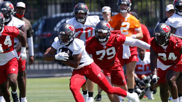 Buccaneers Wide Receiver No Longer With The Team Buccaneers Wide Receiver No Longer With The Team