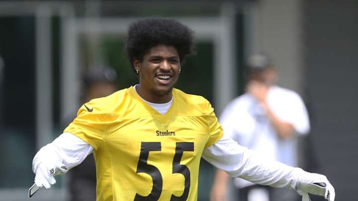 Trip Home Helped Steelers LB Devin Bush Regain Confidence in Knee Trip Home Helped Steelers LB Devin Bush Regain Confidence in Knee