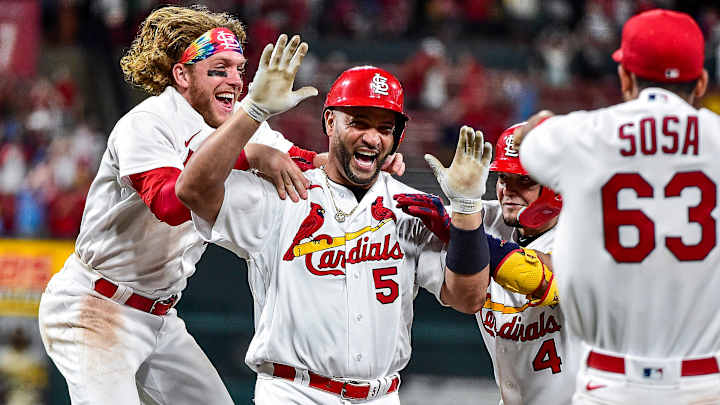 Cardinals Win on 10th Inning Albert Pujols Walk-Off Sac Fly (Video)