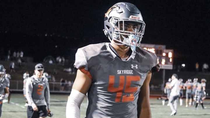 Highly Touted LB Tausili Akana Discusses Tennessee Visit Highly Touted LB Tausili Akana Discusses Tennessee Visit