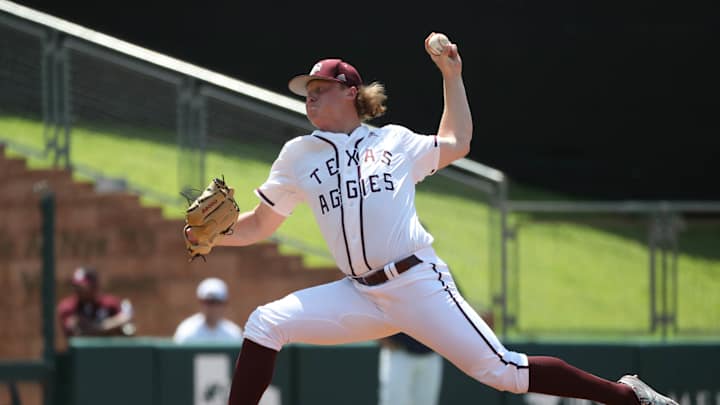 Menefee Magic: Texas A&M Reliever Sets Tone In Win Over Oral Roberts Menefee Magic: Texas A&M Reliever Sets Tone In Win Over Oral Roberts
