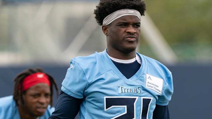 Bowen: McCreary's Approach 'Unrealistic' for a Rookie