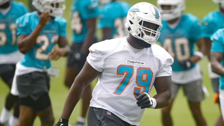 Wednesday Dolphins Notebook: Practice Squad Update, Jenkins Tribute, Gesicki Reaction, and More