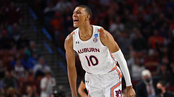 NBA Mock Draft: Thunder Miss Chance at Holmgren
