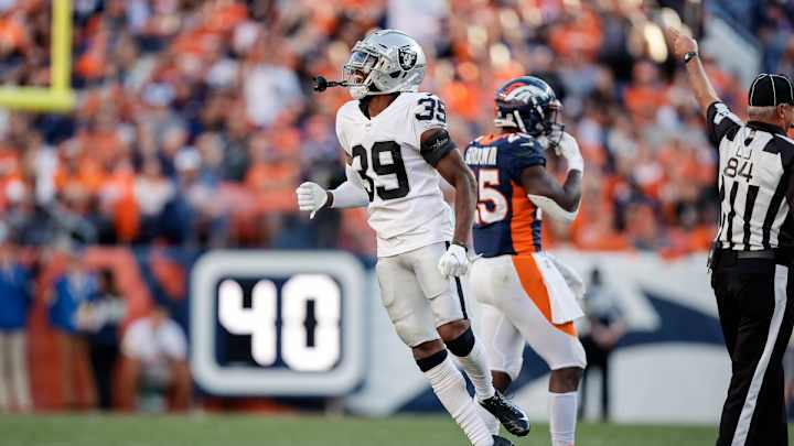 Nate Hobbs Ranked as Top-10 Slot CB