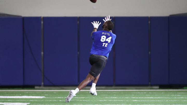 Former Gators TE Kyle Pitts Is on His Journey To Be the 'Best To Ever Do It' Former Gators TE Kyle Pitts Is on His Journey To Be the 'Best To Ever Do It'