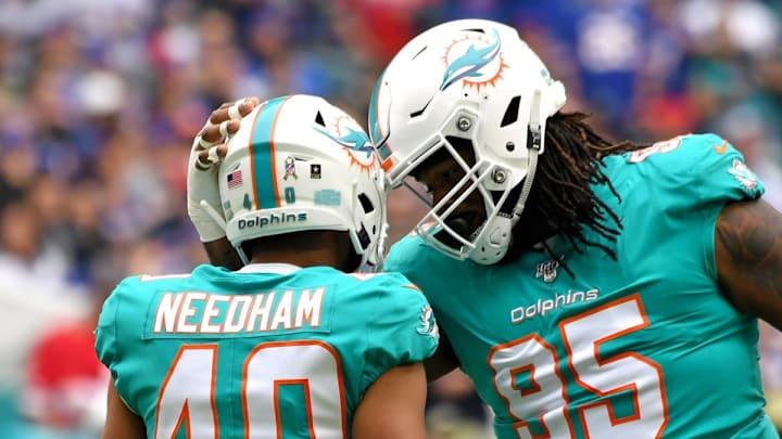 Dolphins Re-Sign Yet Another Defensive Player Dolphins Re-Sign Yet Another Defensive Player