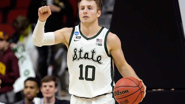 Former Michigan State Guard Jack Hoiberg Transfers to Texas-Arlington Former Michigan State Guard Jack Hoiberg Transfers to Texas-Arlington