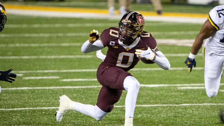 Gutekunst Watches Top Receiver, Tall Corner at Minnesota