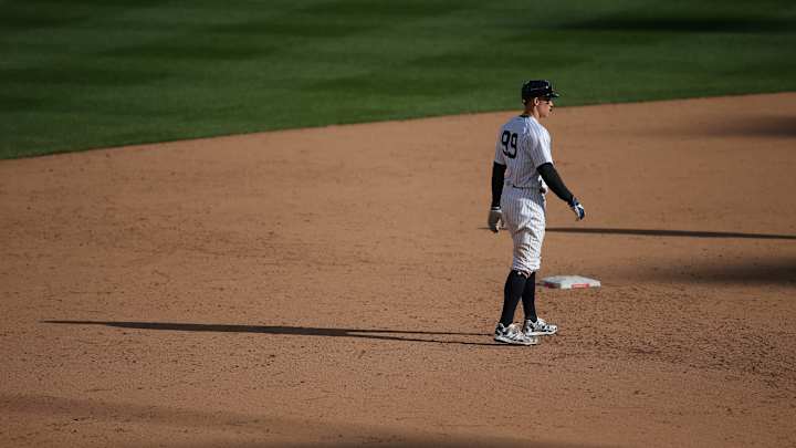 Yankees' Bats Fall Flat in Loss to Blue Jays on Opening Day