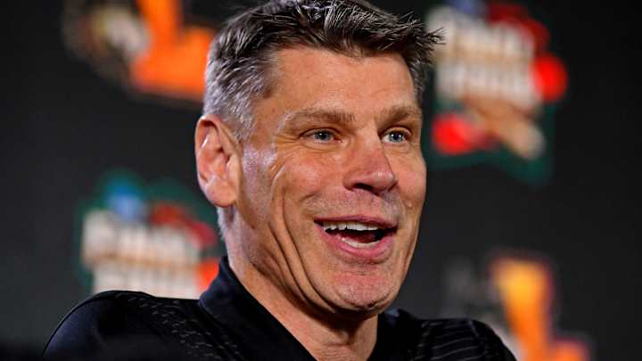 Oklahoma announces Porter Moser as head men's basketball coach Oklahoma announces Porter Moser as head men's basketball coach