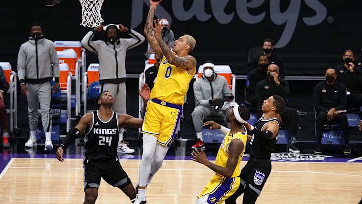 Kyle Kuzma, hot-shooting Lakers crown Kings Kyle Kuzma, hot-shooting Lakers crown Kings