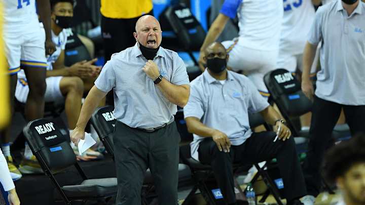 How to Watch Saturday's NCAA Tournament Final Four Semifinals