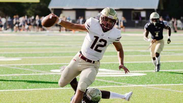 Georgia's Top Dual-Sport Athlete in 2023, Dylan Lonergan Breaking the Huddle