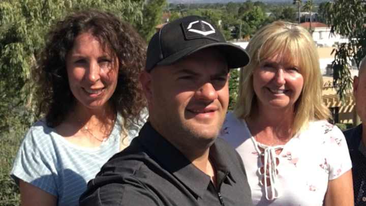 2 Girls and a Game: Brier Champion Darren Moulding