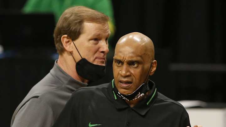 DePaul Officially Announces Hire of Oregon's Tony Stubblefield