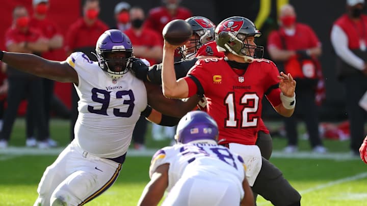 George Paton's Broncos Sign Former Vikings Defensive Tackle Shamar Stephen