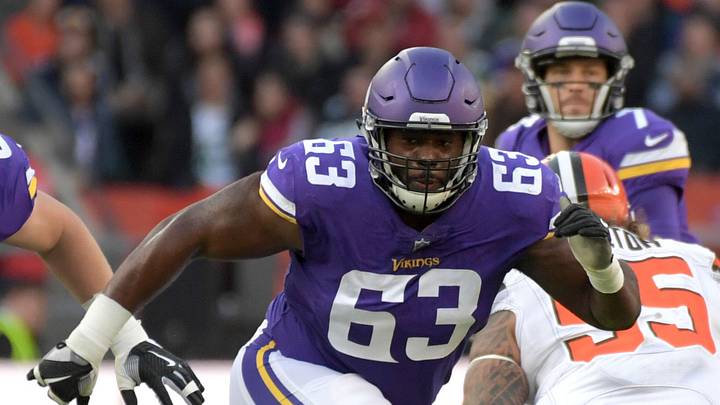 Seahawks Work Out Pair of Veteran Guards