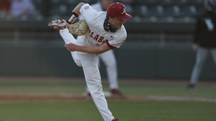 Live Updates: Alabama Baseball Closes Home Series Against No. 9 Florida