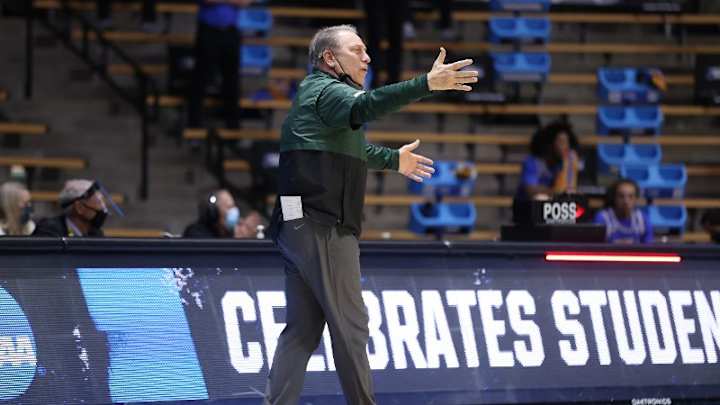 Michigan State Basketball: Way-Too-Early Top-25 Rankings for 2021-22 Michigan State Basketball: Way-Too-Early Top-25 Rankings for 2021-22