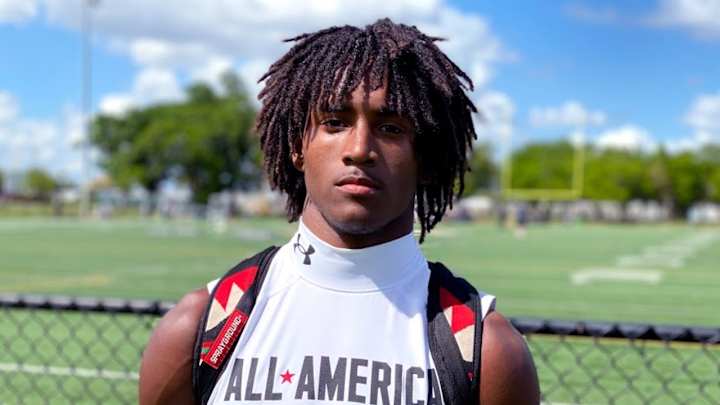 2023 WR Santana Fleming: Gators 'Run Florida Right Now'